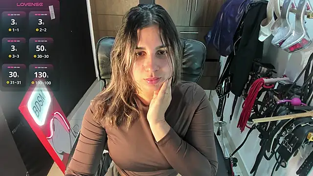 violet bdsmx online show from October 3, 11:32 pm