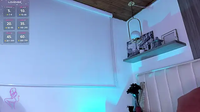 Kharla Marin online show from November 23, 12:24 am