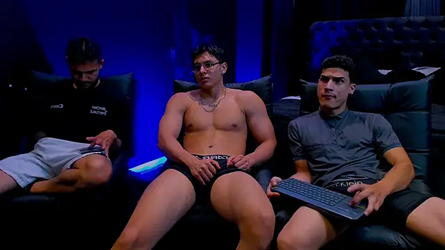 hot day online show from January 15, 2:28 am