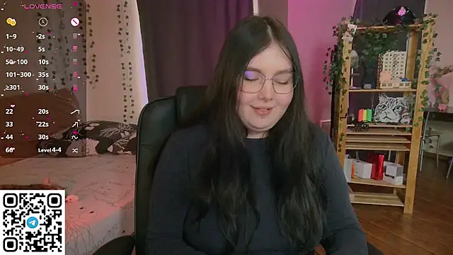 Arizonaa Muse online show from February 25, 8:24 am