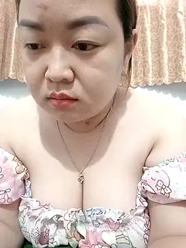 VyOanh2K online show from October 3, 7:57 am