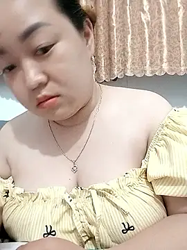 VyOanh2K online show from October 8, 3:16 pm