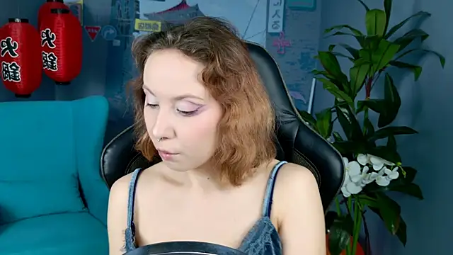 JasmineMilko online show from November 18, 5:19 am