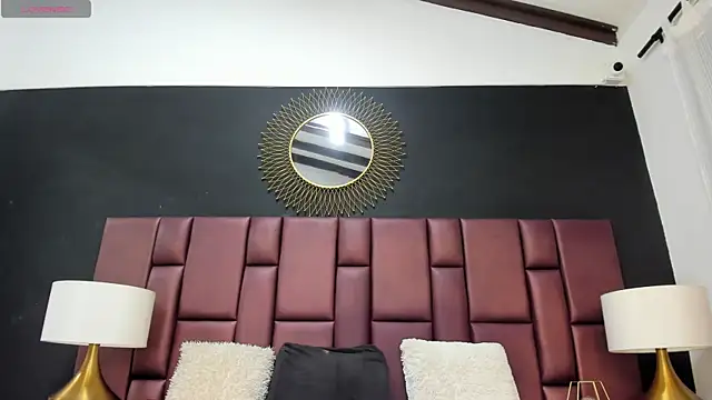 OliviaBurning online show from April 14, 7:47 pm