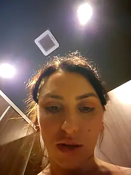 Izabella Bella online show from December 2, 7:10 am