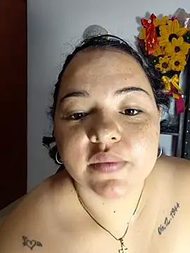 leoytessa 10 online show from July 18, 4:09 pm