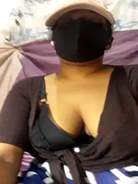Tharukasenevirathne online show from June 12, 5:10 pm