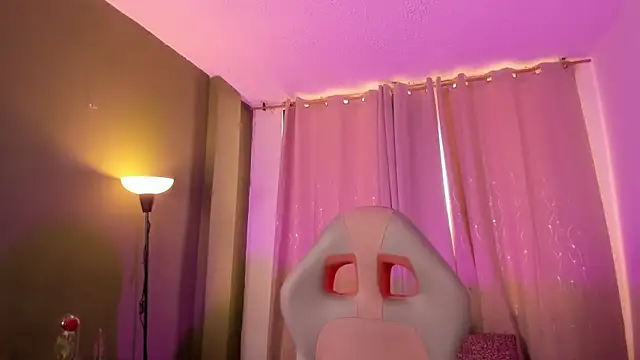 Zara dulce online show from March 7, 1:29 pm