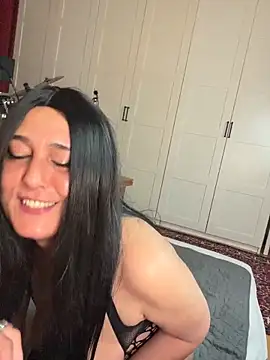 FoxyandTed online show from April 13, 3:24 pm