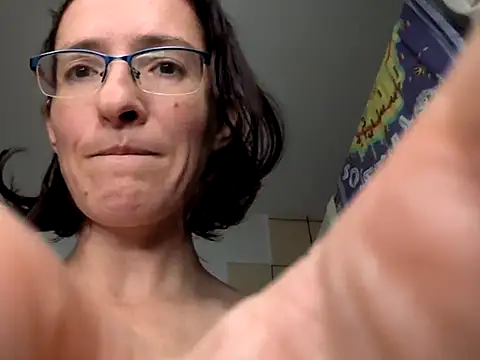 Milky hairy mommy online show from September 15, 6:59 pm