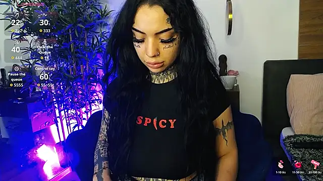 CreamyInkky  online show from April 4, 6:56 am