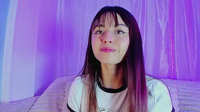 EmilyWithe online show from March 26, 11:17 pm