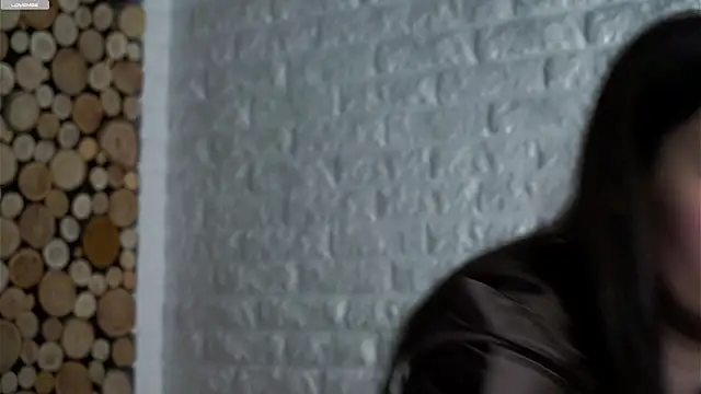 LowOncoming online show from April 2, 3:37 am