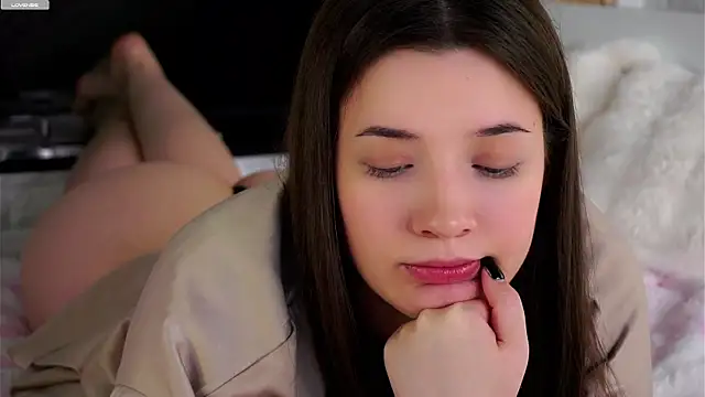 LowOncoming online show from October 7, 2:38 am