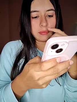  maiahairy  online show from December 13, 10:05 pm