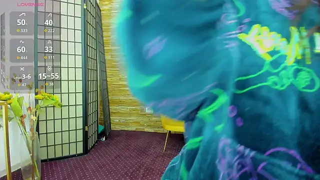 AishaRouhi online show from October 28, 4:51 am