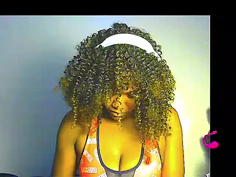 lilylovexx online show from April 15, 1:44 pm