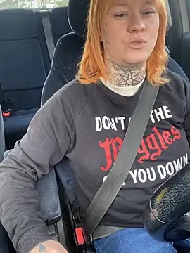 poussichienne online show from March 26, 11:23 am