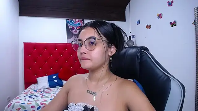 kathe-mills235 online show from January 8, 10:52 am