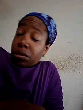 madamsensuale online show from October 8, 1:04 pm