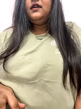 smile pretty online show from September 10, 3:23 pm