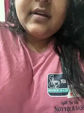 smile pretty online show from May 18, 7:31 pm