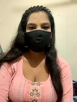 hottiess69 online show from October 25, 7:54 pm