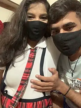 hottiess69 online show from November 2, 5:22 am