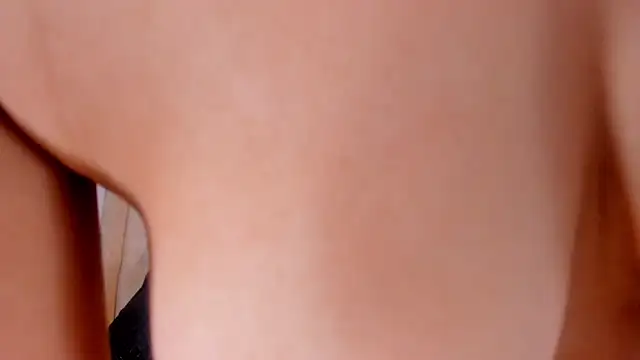 allisson m online show from December 19, 12:41 pm