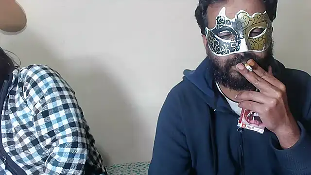 Cutehornycouples online show from December 22, 6:00 pm