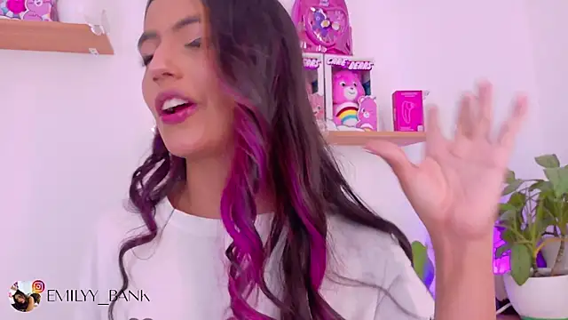 emily bank online show from April 1, 8:06 pm