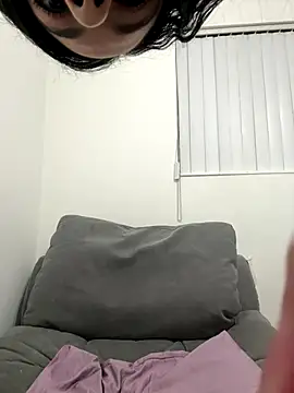 brookehoneynina online show from October 14, 11:29 pm