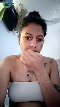 Tiphanydirty3 online show from March 10, 6:12 pm