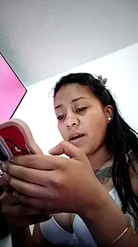 Tiphanydirty3 online show from April 13, 5:14 pm