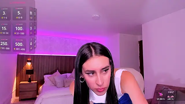 karlaa james online show from September 24, 11:20 am