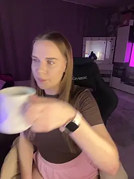 Lexi noah online show from November 18, 9:38 pm