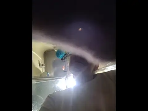 ILUV2TUCHMYKITTY online show from November 9, 1:51 pm