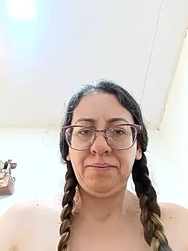 miss hanna07 online show from April 12, 4:21 pm