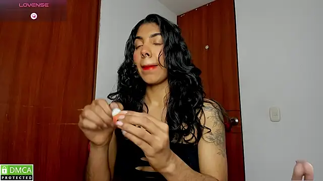 jasmine bunny  online show from February 28, 7:35 pm