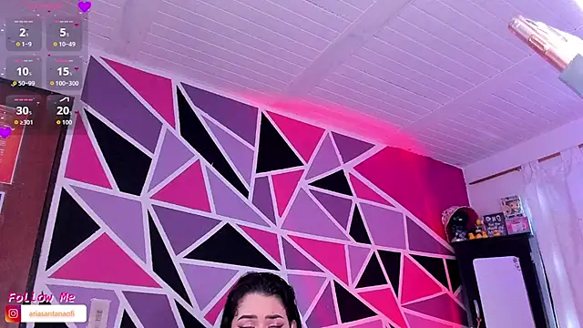 arisantana online show from October 10, 8:25 pm