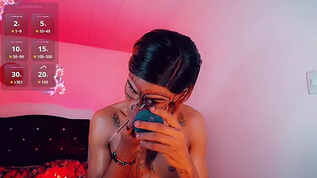 Kendall hornyy online show from October 17, 7:50 pm