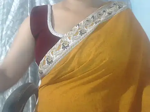 cute-priy online show from April 21, 4:19 am