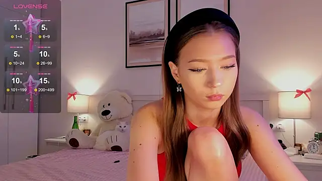 diana nier online show from December 14, 8:58 pm