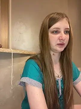 MollyDolle online show from May 8, 8:21 pm