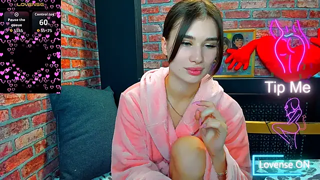 UrJoyy online show from November 19, 3:56 pm