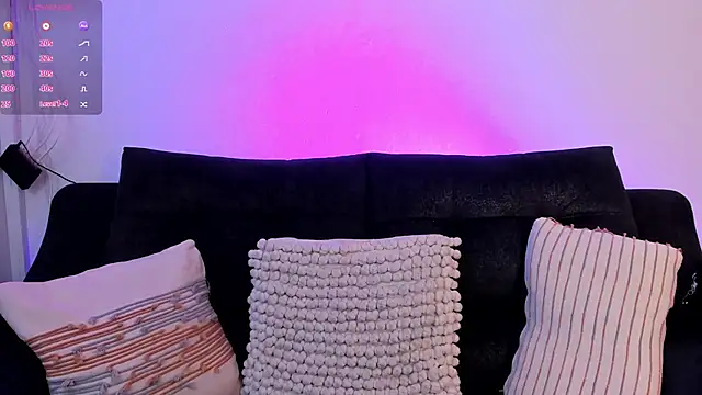 shannel  queen online show from January 15, 9:43 pm