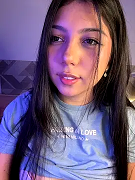 Maii chan online show from December 17, 6:28 am