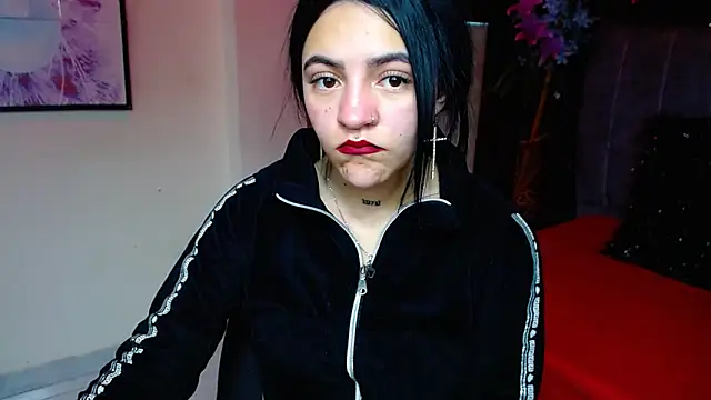 Violettasquirt online show from November 12, 1:53 pm