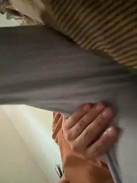 josefcataln online show from September 24, 3:11 pm