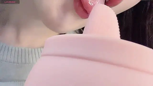 ruoling 19 online show from September 17, 12:14 pm